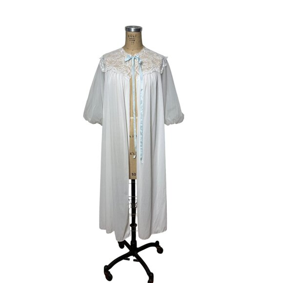Vanity Fair Other - 1950s white robe with lace yoke and sheer puffed sleeves by Vanity Fair Size S/M